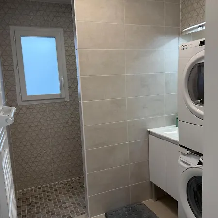 Maison Neuve Climatisee 3 Ch A Sur Yon *